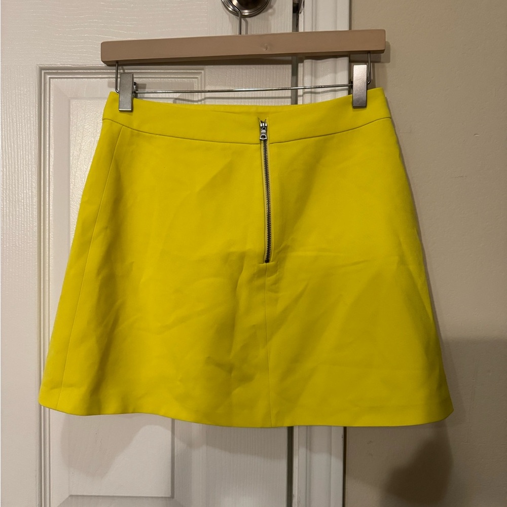 Alice + Olivia Sunny Yellow Skirt with Zipper - Picture 3 of 5